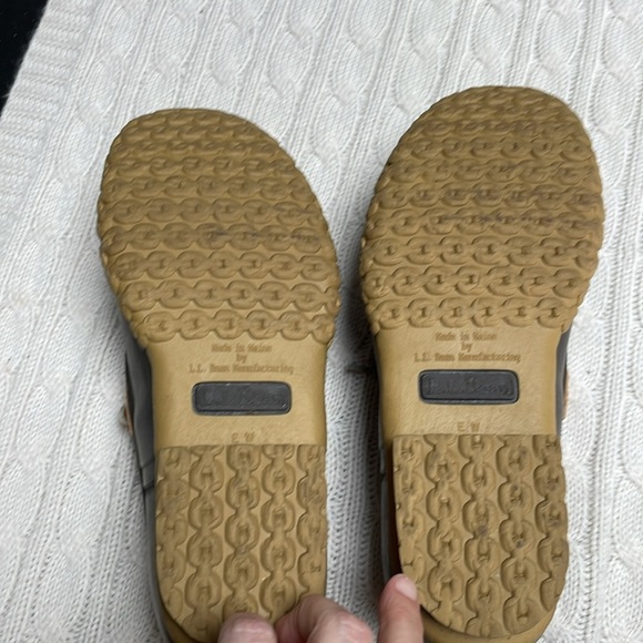 L.L. Bean Women’s Hunting Shoe Bean Boots Brown w/leather detail Sz 9 W ankle - Picture 9 of 11